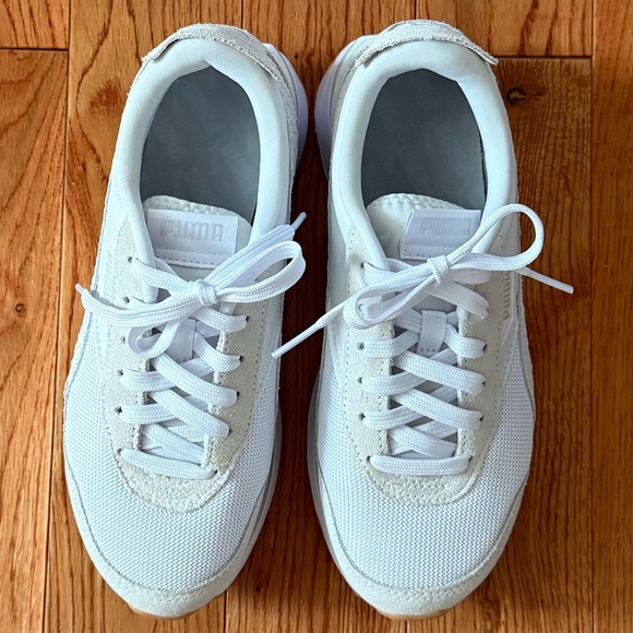 New w/o Box, Puma Platform Sneakers, White, Size 6.5 - Picture 6 of 10
